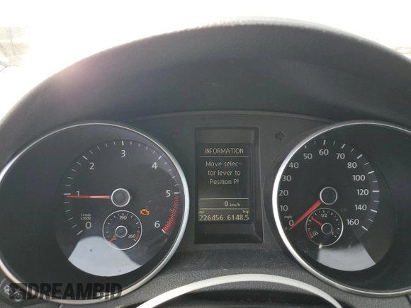 2013 Volkswagen Jetta TDI w/Sunroof & Nav с VIN 3VWPL7AJ5DM647564, выставлен на аукционе Copart как лот 58786495 с пробегом 226 456 миль миль и Списание • Salvage title. История ставок и продаж доступна на DreamBid. Изображение 9.