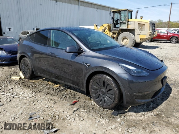 2024 Tesla Model Y Long Range with VIN 7SAYGDEE4RF990274, listed as a Copart auction lot 54239025 with 8,726 mi miles and Salvage title. Bid and sale history available at DreamBid. Image 4.