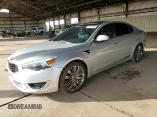 2016 Kia Cadenza Premium with VIN KNALN4D75G5199070, listed as a Copart auction lot 82535904 with 124,593 mi miles and Clean Title. Bid and sale history available at carsss.com. Image 1.