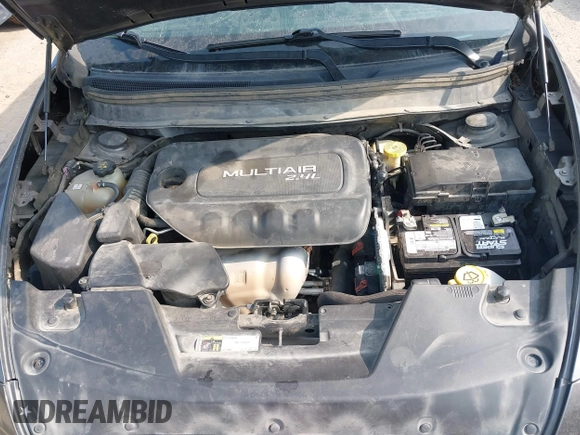 2017 Jeep Cherokee Altitude z VIN 1C4PJLAB9HW623297, wystawiony jako IAAI lot #42313357 z przebiegiem 220 795 mil mil oraz . Historia ofert i sprzedaży dostępna na DreamBid. Obrazek 10.