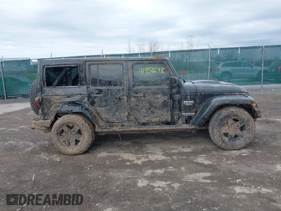2012 Jeep Wrangler Unlimited Call of Duty MW3 z VIN 1C4BJWFG0CL202238, wystawiony jako IAAI lot #41956648 z przebiegiem 92 572 mil mil oraz . Historia ofert i sprzedaży dostępna na DreamBid. Obrazek 13.