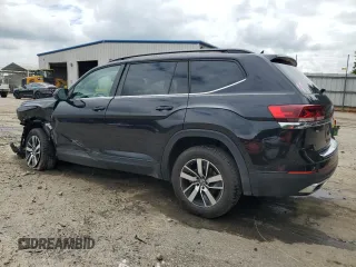 2022 Volkswagen Atlas SE with VIN 1V2DP2CA4NC534992, listed as a Copart auction lot 59531005 with 41,927 mi miles and Salvage title. Bid and sale history available at DreamBid. Image 2.