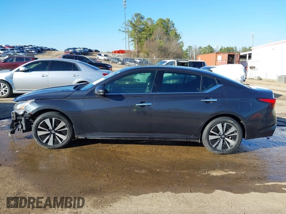 2019 Nissan Altima 2.5 SV with VIN 1N4BL4DV1KC128901, listed as a IAAI auction lot 41667874 with 174,350 mi miles. Bid and sale history available at carsss.com. Image 14.