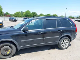 2004 Volvo XC90 with VIN YV1CZ91H841094506, listed as a IAAI auction lot 42428978 with Not provided miles and . Bid and sale history available at DreamBid. Image 6.