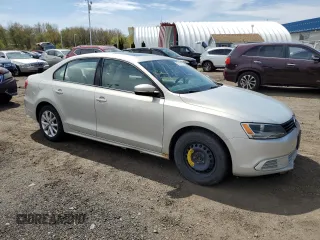 2011 Volkswagen Jetta SE z VIN 3VWDZ7AJ4BM316537, wystawiony jako Copart lot #55170355 z przebiegiem 185 265 mil mil oraz Czysty tytuł • Clean title. Historia ofert i sprzedaży dostępna na DreamBid. Obrazek 4.
