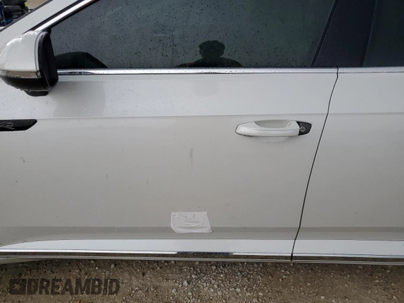 2023 Volkswagen Arteon SEL R-Line z VIN WVWSR7ANXPE013112, wystawiony jako Copart lot #74192954 z przebiegiem Nie podano mil oraz Szkoda całkowita • Salvage title. Historia ofert i sprzedaży dostępna na DreamBid. Obrazek 12.