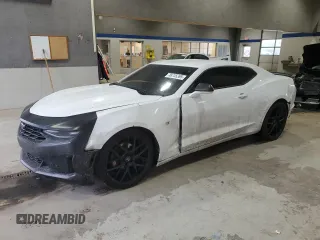 2022 Chevrolet Camaro 1LT z VIN 1G1FB1RX1N0121078, wystawiony jako Copart lot #46735395 z przebiegiem 66 312 mil mil oraz Szkoda całkowita • Salvage title. Historia ofert i sprzedaży dostępna na DreamBid. Obrazek 1.