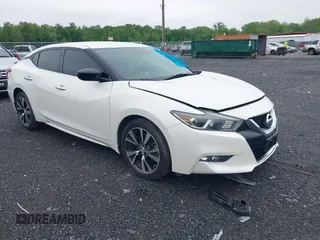 2016 Nissan Maxima SV z VIN 1N4AA6AP2GC375242, wystawiony jako IAAI lot #42220608 z przebiegiem 59 983 mil mil oraz . Historia ofert i sprzedaży dostępna na DreamBid. Obrazek 1.