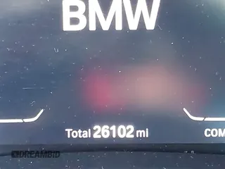 2021 BMW 4 Series M440i xDrive with VIN WBA13AR0XMCF50380, listed as a IAAI auction lot 41200404 with 26,102 mi miles and . Bid and sale history available at DreamBid. Image 15.