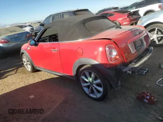 2013 MINI Roadster S z VIN WMWSY3C53DT566214, wystawiony jako Copart lot #83463854 z przebiegiem 69 877 mil mil oraz Szkoda całkowita • Salvage title. Historia ofert i sprzedaży dostępna na DreamBid. Obrazek 2.