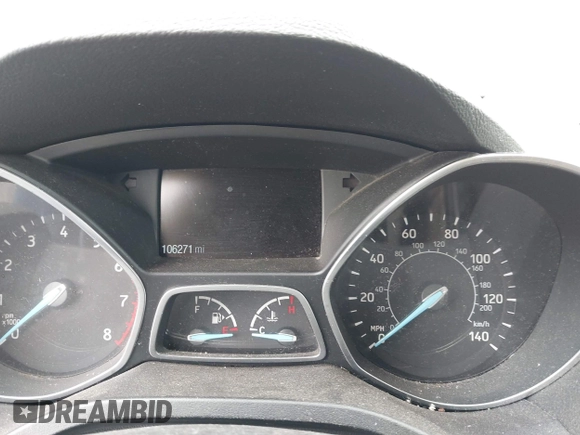 2017 Ford Escape SE with VIN 1FMCU9GD5HUA57132, listed as a IAAI auction lot 42075470 with 106,271 mi miles. Bid and sale history available at carsss.com. Image 7.