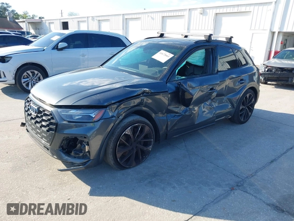 2021 Audi SQ5 Premium Plus with VIN WA1B4AFYXM2018610, listed as a IAAI auction lot 41672661 with 53,098 mi miles. Bid and sale history available at carsss.com. Image 17.