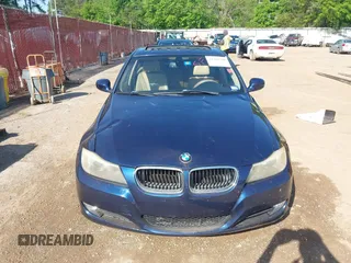 2011 BMW 3 Series 328i с VIN WBAPH7G5XBNN02082, выставлен на аукционе IAAI как лот 41988349 с пробегом 142 190 миль миль и . История ставок и продаж доступна на DreamBid. Изображение 12.