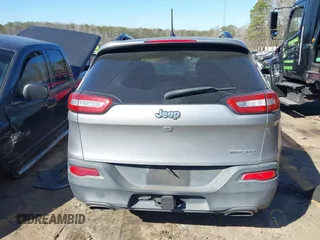 2017 Jeep Cherokee Altitude z VIN 1C4PJLASXHW649973, wystawiony jako IAAI lot #41672054 z przebiegiem 190 000 mil mil oraz . Historia ofert i sprzedaży dostępna na DreamBid. Obrazek 16.