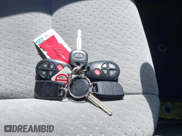 2020 Toyota Sienna LE с VIN 5TDJZ3DC4LS237544, выставлен на аукционе IAAI как лот 41701471 с пробегом 109 133 миль миль и . История ставок и продаж доступна на DreamBid. Изображение 11.