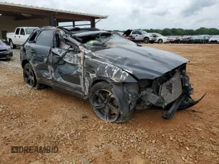 2017 Jaguar F-Pace 35t R-Sport with VIN SADCL2BV6HA084490, listed as a Copart auction lot 54695025 with Not provided miles and Salvage title. Bid and sale history available at DreamBid. Image 4.