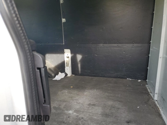 2018 Ford Transit с VIN 1FTYE1ZM3JKA30471, выставлен на аукционе Copart как лот 43897245 с пробегом 340 248 миль миль и Чистый • Clean title. История ставок и продаж доступна на DreamBid. Изображение 10.