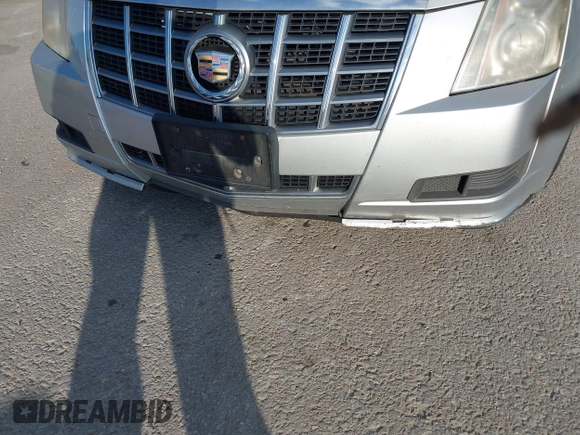 2012 Cadillac CTS with VIN 1G6DA5E55C0152041, listed as a IAAI auction lot 40666848 with 206,327 mi miles and . Bid and sale history available at DreamBid. Image 6.