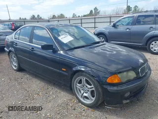 2001 BMW 3 Series 330i with VIN WBAAV53421FJ64069, listed as a IAAI auction lot 41760517 with Not Provided miles and . Bid and sale history available at carsss.com. Image 1.