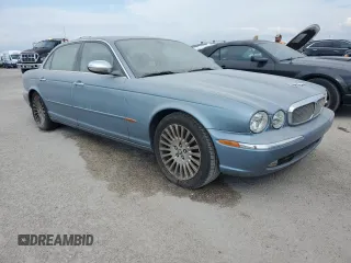 2005 Jaguar XJ VDP with VIN SAJWA82C05SG47348, listed as a Copart auction lot 75054864 with 0 mi miles and Non Repairable. Bid and sale history available at carsss.com. Image 4.