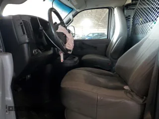 2018 Chevrolet Express Cargo Van with VIN 1GCWGAFP8J1266815, listed as a Copart auction lot 86369234 with 236,594 mi miles and Salvage Title. Bid and sale history available at carsss.com. Image 7.
