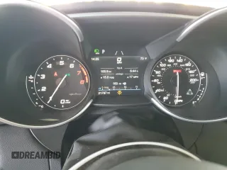 2021 Alfa Romeo Giulia Quadrifoglio with VIN ZARFAMEV5M7646074, listed as a Copart auction lot 46932545 with 21,797 mi miles and Salvage title. Bid and sale history available at DreamBid. Image 9.