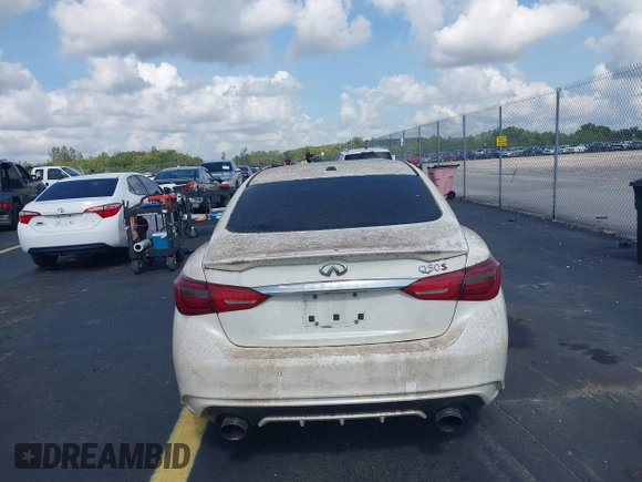 2019 Infiniti Q50 Red Sport 400 с VIN JN1FV7AP4KM760365, выставлен на аукционе IAAI как лот 42437474 с пробегом 90 225 миль миль и . История ставок и продаж доступна на DreamBid. Изображение 16.