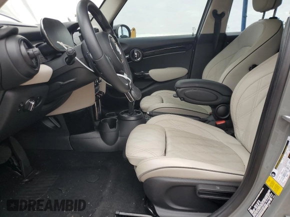 2023 MINI Hardtop 4 Door Cooper S with VIN WMW53DK04P2S81054, listed as a Copart auction lot 55456315 with 22,468 mi miles and Salvage title. Bid and sale history available at DreamBid. Image 7.