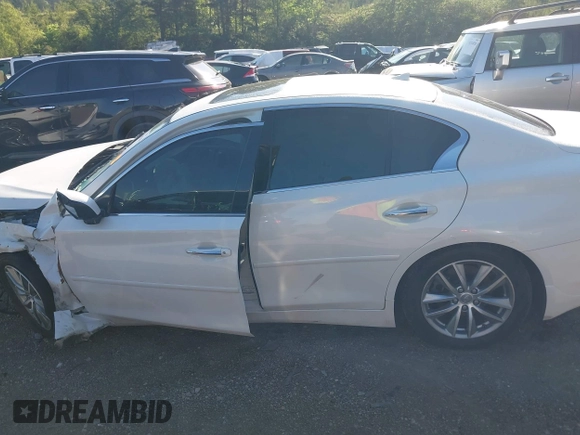 2017 Infiniti Q50 Premium with VIN JN1EV7APXHM737175, listed as a IAAI auction lot 42099700 with 91,200 mi miles and . Bid and sale history available at DreamBid. Image 14.