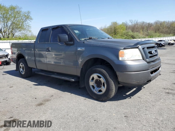 2006 Ford F-150 STX with VIN 1FTRX14W06NA46110, listed as a Copart auction lot 54272755 with 185,705 mi miles and Clean Title. Bid and sale history available at carsss.com. Image 4.