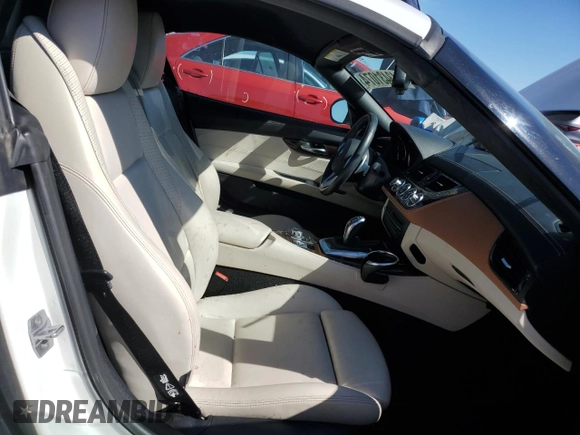 2016 BMW Z4 sDrive28i with VIN WBALL5C59G5A20236, listed as a Copart auction lot 43431074 with 0 mi miles. Bid and sale history available at carsss.com. Image 10.