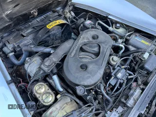 1982 Chevrolet Corvette z VIN 1G1AY8789C5101514, wystawiony jako Copart lot #87106344 z przebiegiem 3 012 mil mil oraz Czysty tytuł • Clean title. Historia ofert i sprzedaży dostępna na DreamBid. Obrazek 7.