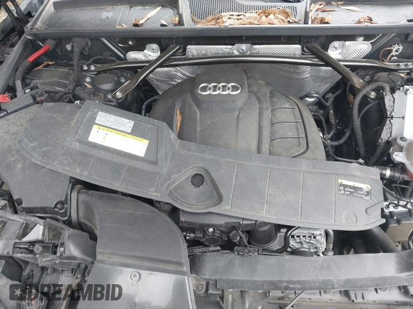 2020 Audi Q5 Premium with VIN WA1ANAFY6L2105007, listed as a IAAI auction lot 42400742 with 43,916 mi miles and . Bid and sale history available at DreamBid. Image 10.