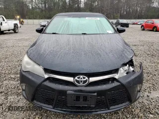 2015 Toyota Camry XLE with VIN 4T1BF1FK0FU068995, listed as a Copart auction lot 42503345 with 189,846 mi miles and Salvage Title. Bid and sale history available at DreamBid. Image 5.