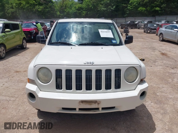2009 Jeep Patriot Sport with VIN 1J4FT28AX9D194756, listed as a IAAI auction lot 42234357 with 179,873 mi miles and . Bid and sale history available at DreamBid. Image 6.