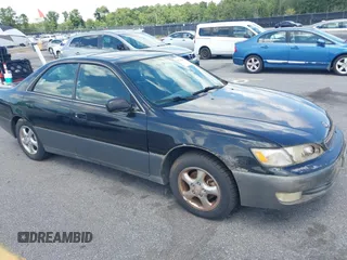 1997 Lexus ES 300 z VIN JT8BF22G7V0053247, wystawiony jako IAAI lot #42748566 z przebiegiem 181 770 mil mil oraz . Historia ofert i sprzedaży dostępna na DreamBid. Obrazek 1.