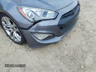 2015 Hyundai Genesis Coupe Ultimate with VIN KMHHU6KJ0FU129983, listed as a IAAI auction lot 42420357 with 104,870 mi miles and . Bid and sale history available at DreamBid. Image 17.
