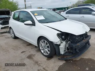 2011 Volkswagen Golf TDI z VIN WVWBM7AJ7BW148840, wystawiony jako IAAI lot #42040961 z przebiegiem 125 149 mil mil oraz . Historia ofert i sprzedaży dostępna na DreamBid. Obrazek 1.