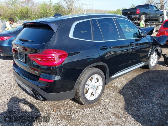 2019 BMW X3 xDrive30i with VIN 5UXTR9C58KLD92243, listed as a IAAI auction lot 42071279 with 48,176 mi miles and . Bid and sale history available at DreamBid. Image 4.