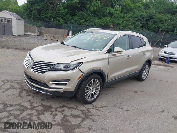 2017 Lincoln MKC Reserve z VIN 5LMCJ3D93HUL57805, wystawiony jako IAAI lot #42425633 z przebiegiem 40 010 mil mil oraz . Historia ofert i sprzedaży dostępna na DreamBid. Obrazek 19.