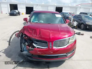 2016 Lincoln MKX Select z VIN 2LMTJ6KR3GBL55200, wystawiony jako IAAI lot #42091854 z przebiegiem 74 426 mil mil oraz . Historia ofert i sprzedaży dostępna na DreamBid. Obrazek 12.