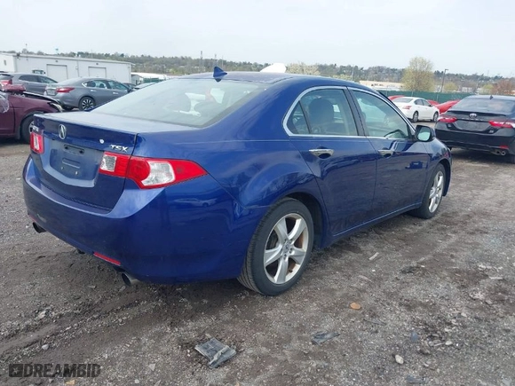 2010 Acura TSX with VIN JH4CU2F66AC016761, listed as a IAAI auction lot 42039642 with 1 mi miles. Bid and sale history available at carsss.com. Image 4.