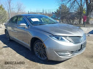 2016 Lincoln MKZ z VIN 3LN6L2JK9GR628786, wystawiony jako IAAI lot #41738293 z przebiegiem 80 181 mil mil oraz . Historia ofert i sprzedaży dostępna na DreamBid. Obrazek 1.