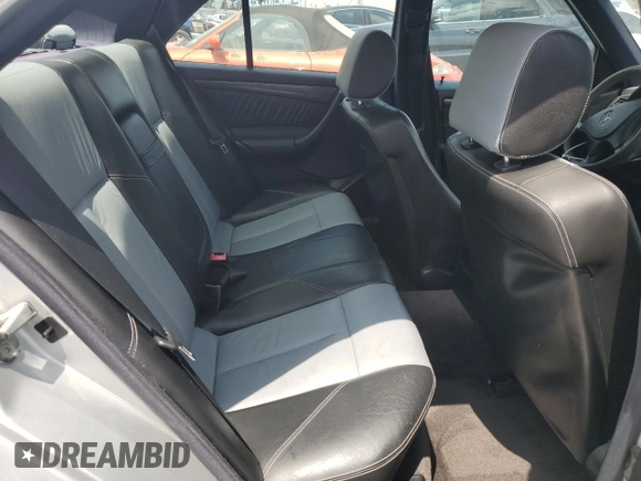 2000 Mercedes-Benz C 230 Kompressor with VIN WDBHA24G1YA833250, listed as a Copart auction lot 55699635 with 75,805 mi miles and Salvage Title. Bid and sale history available at DreamBid. Image 10.
