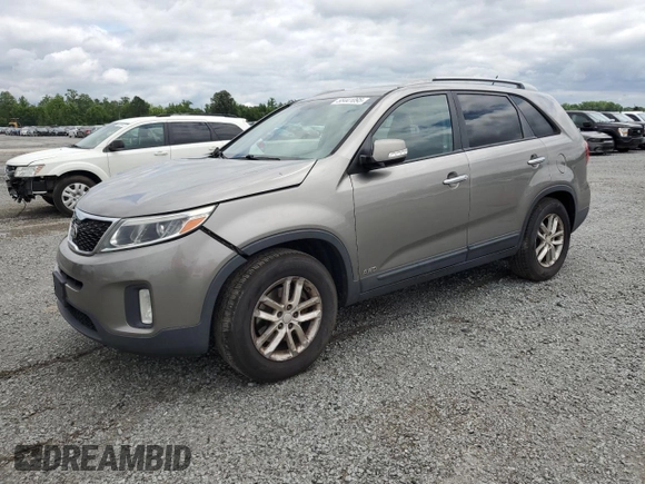 2015 Kia Sorento LX with VIN 5XYKTCA68FG651349, listed as a Copart auction lot 58441095 with 218,027 mi miles and Salvage title. Bid and sale history available at DreamBid. Image 1.
