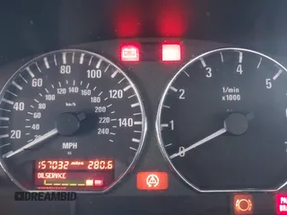 2000 BMW Z3 2.8L with VIN 4USCH3343YLF43193, listed as a IAAI auction lot 41367365 with 157,032 mi miles. Bid and sale history available at carsss.com. Image 7.