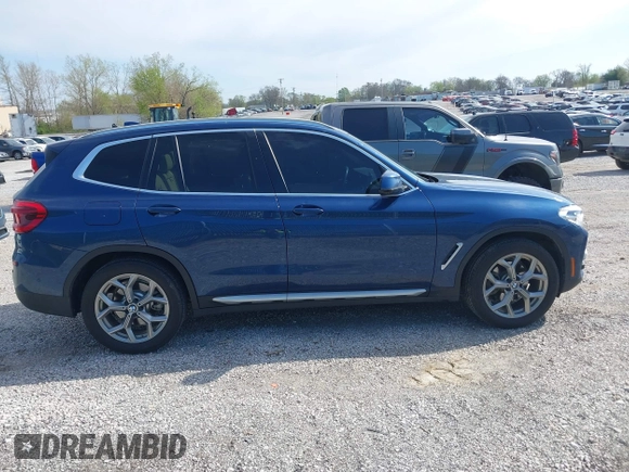 2020 BMW X3 xDrive30i with VIN 5UXTY5C02L9D58605, listed as a IAAI auction lot 41939854 with 22,361 mi miles and . Bid and sale history available at DreamBid. Image 13.