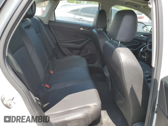 2019 Volkswagen Jetta SEL with VIN 3VWE57BU9KM265836, listed as a Copart auction lot 61817615 with 130,011 mi miles and Clean title. Bid and sale history available at DreamBid. Image 10.