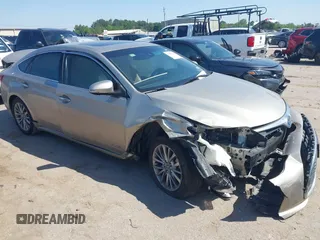 2016 Toyota Avalon Hybrid XLE Premium with VIN 4T1BD1EB5GU050453, listed as a IAAI auction lot 41993274 with 83,868 mi miles. Bid and sale history available at carsss.com. Image 1.