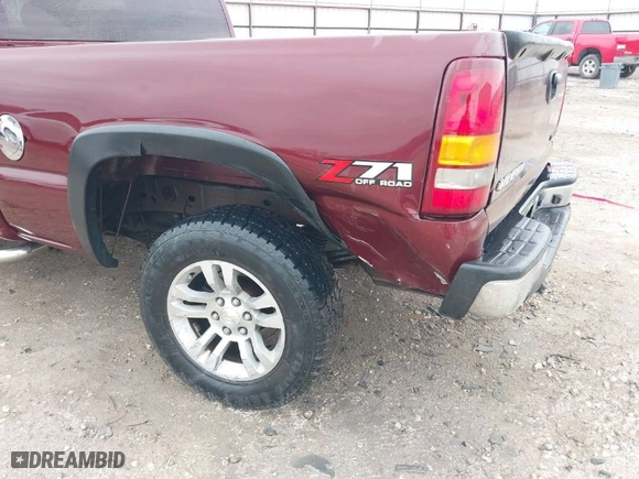 2003 Chevrolet Silverado 1500 LS with VIN 2GCEK19T031209878, listed as a IAAI auction lot 41498378 with 248,154 mi miles. Bid and sale history available at carsss.com. Image 6.